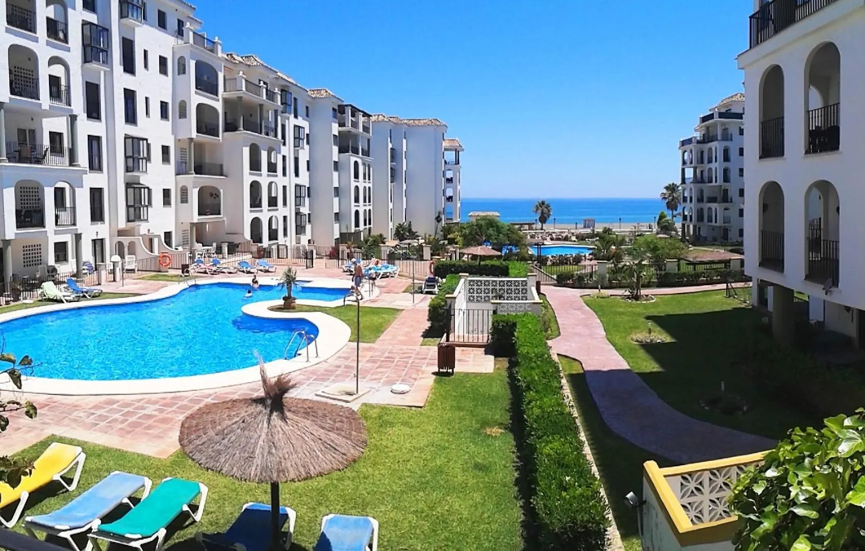 Διαμέρισμα 2066-Apt 2 Bedrooms On Beach, Tenis, Gym, Pool Manilva Ισπανία